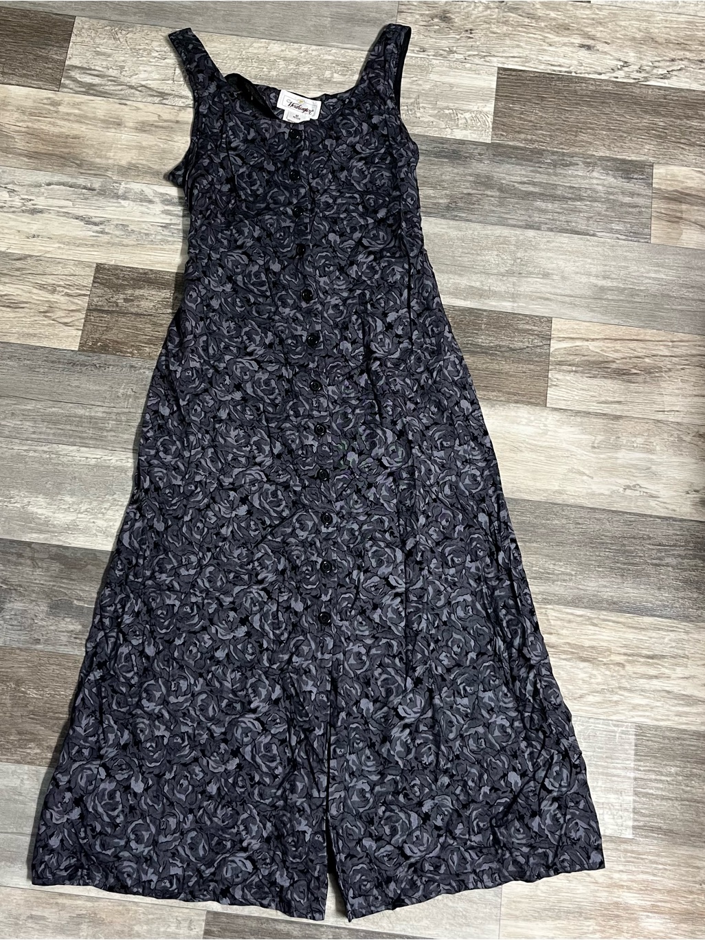 Worthington Black/Grey Floral 90s Maxi Dress
